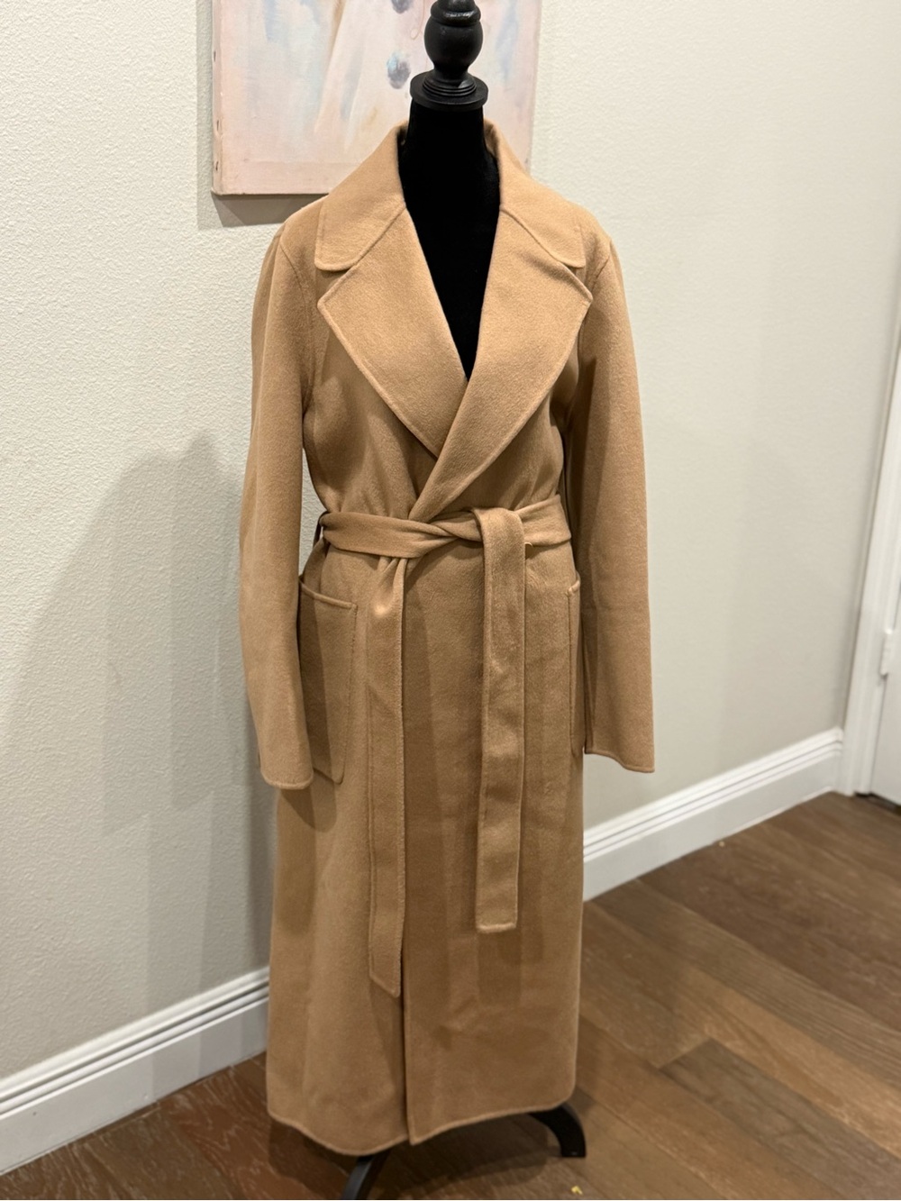 Reiss Lucia
Wool Blend Double Breasted Blindseam Coat in Light Camel - Picture 11 of 14
